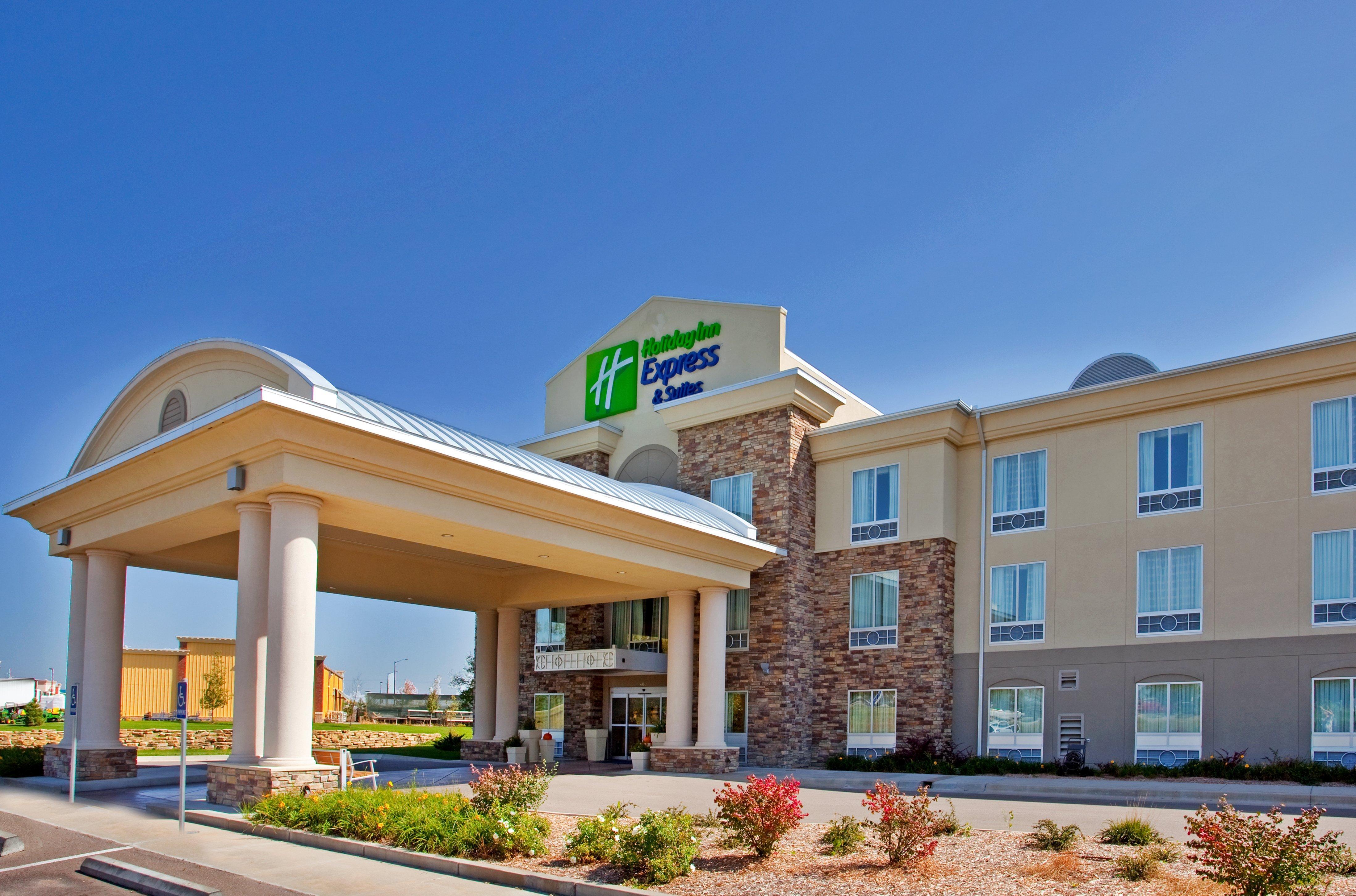 Holiday Inn Express & Suites East Wichita I-35 Andover By Ihg Buitenkant foto