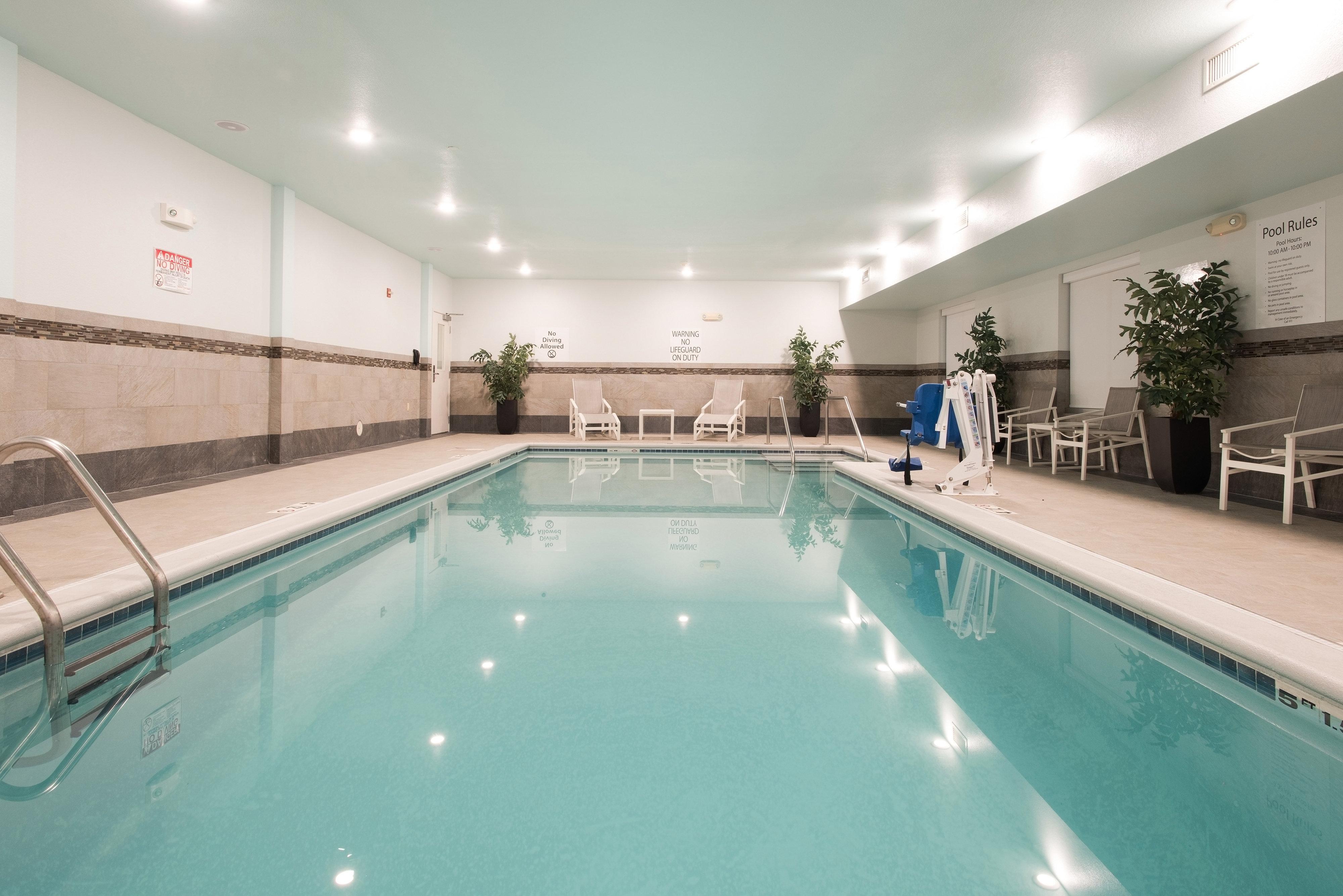 Holiday Inn Express & Suites East Wichita I-35 Andover By Ihg Buitenkant foto