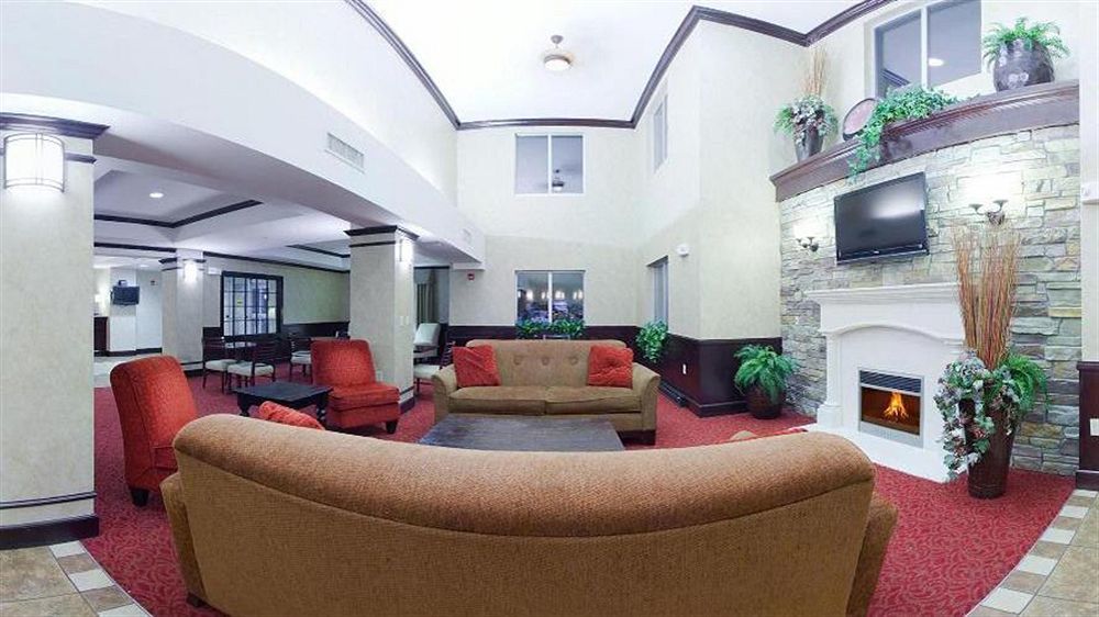 Holiday Inn Express & Suites East Wichita I-35 Andover By Ihg Buitenkant foto